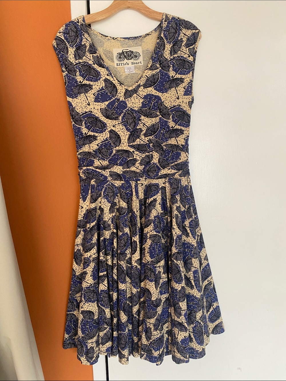 Effie’s Heart Umbrellas Dress Medium
